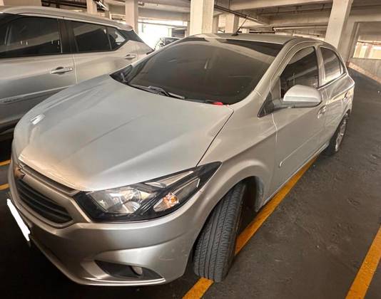 CHEVROLET ONIX 1.4 MPFI LT 8V FLEX 4P MANUAL CHEVROLET ONIX 1.4 MPFI LT 8V FLEX 4P MANUAL